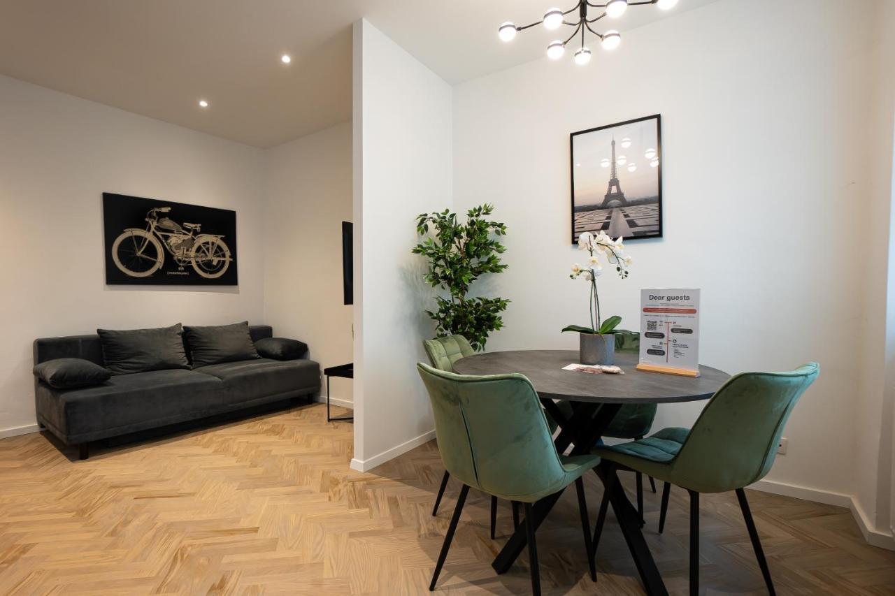 Brand-New Apartment In The 17Th District Of Wina Bagian luar foto